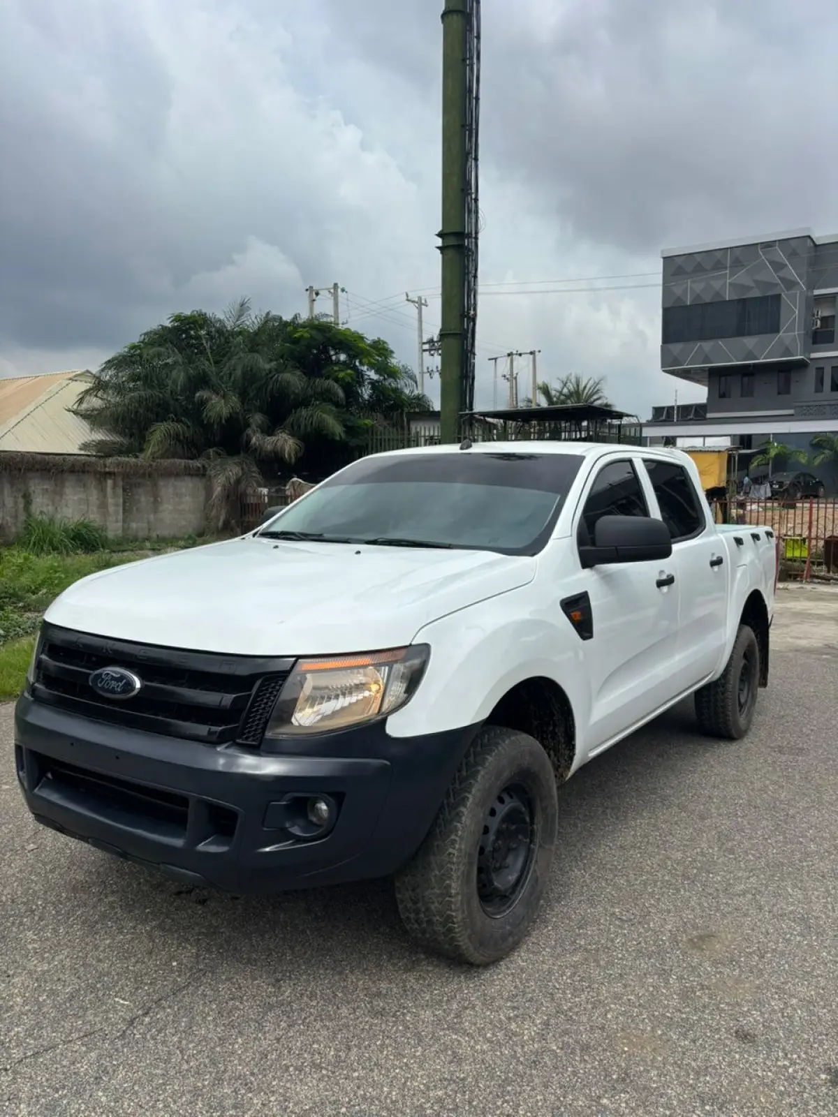 Ford Hilux 2012/13 - Image 7