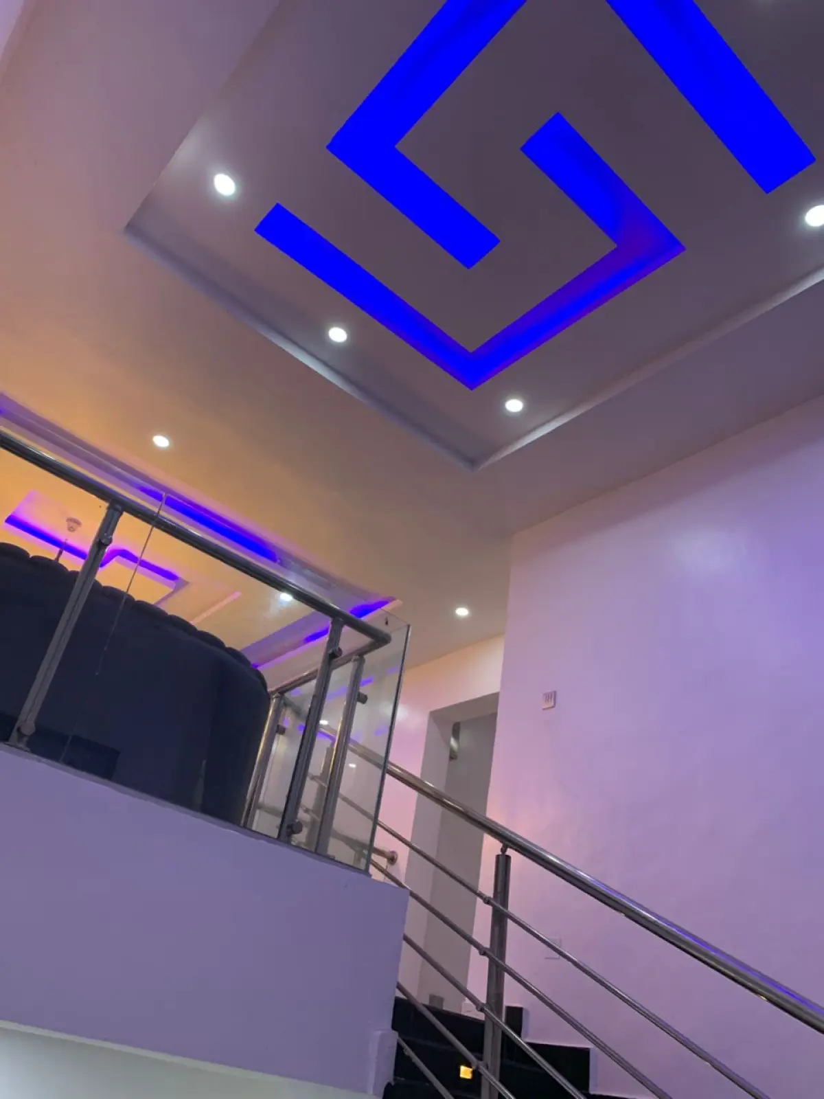 A WELL FURNISHED 5 BEDROOM DUPLEX FOR SALE AT OLUYOLE ESTATE - Image 1