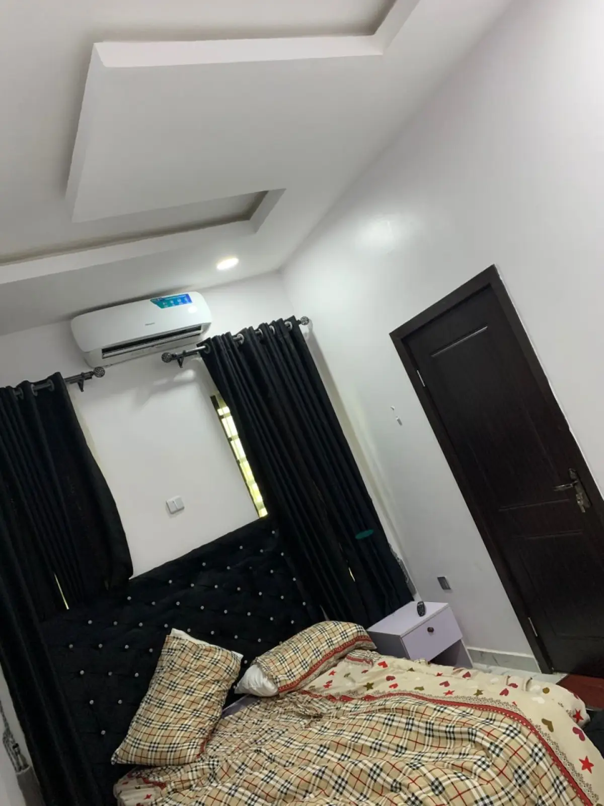 A WELL FURNISHED 5 BEDROOM DUPLEX FOR SALE AT OLUYOLE ESTATE - Image 5