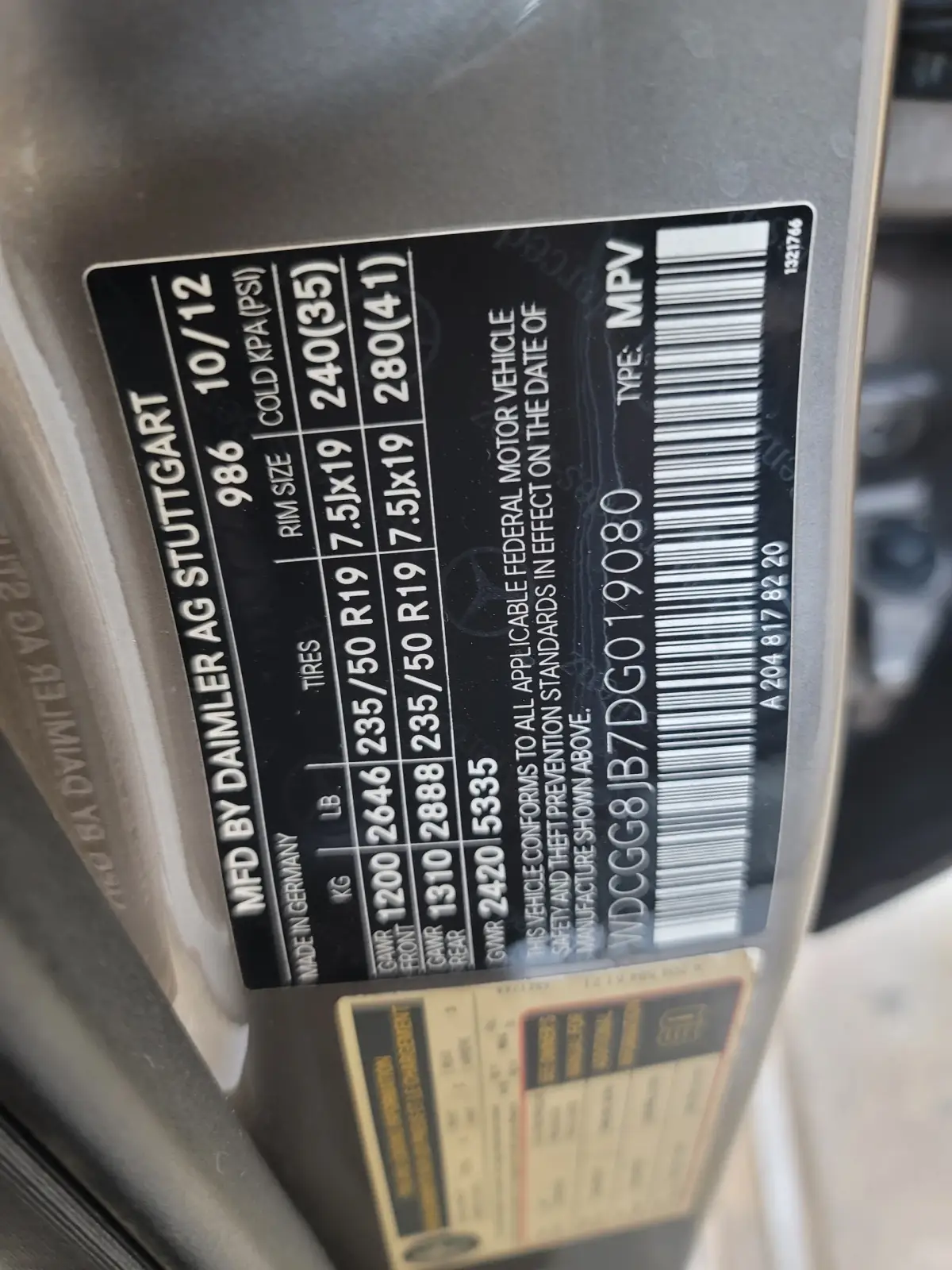 Toks standard BENZ GLK350 2013 used with no pano - Image 5