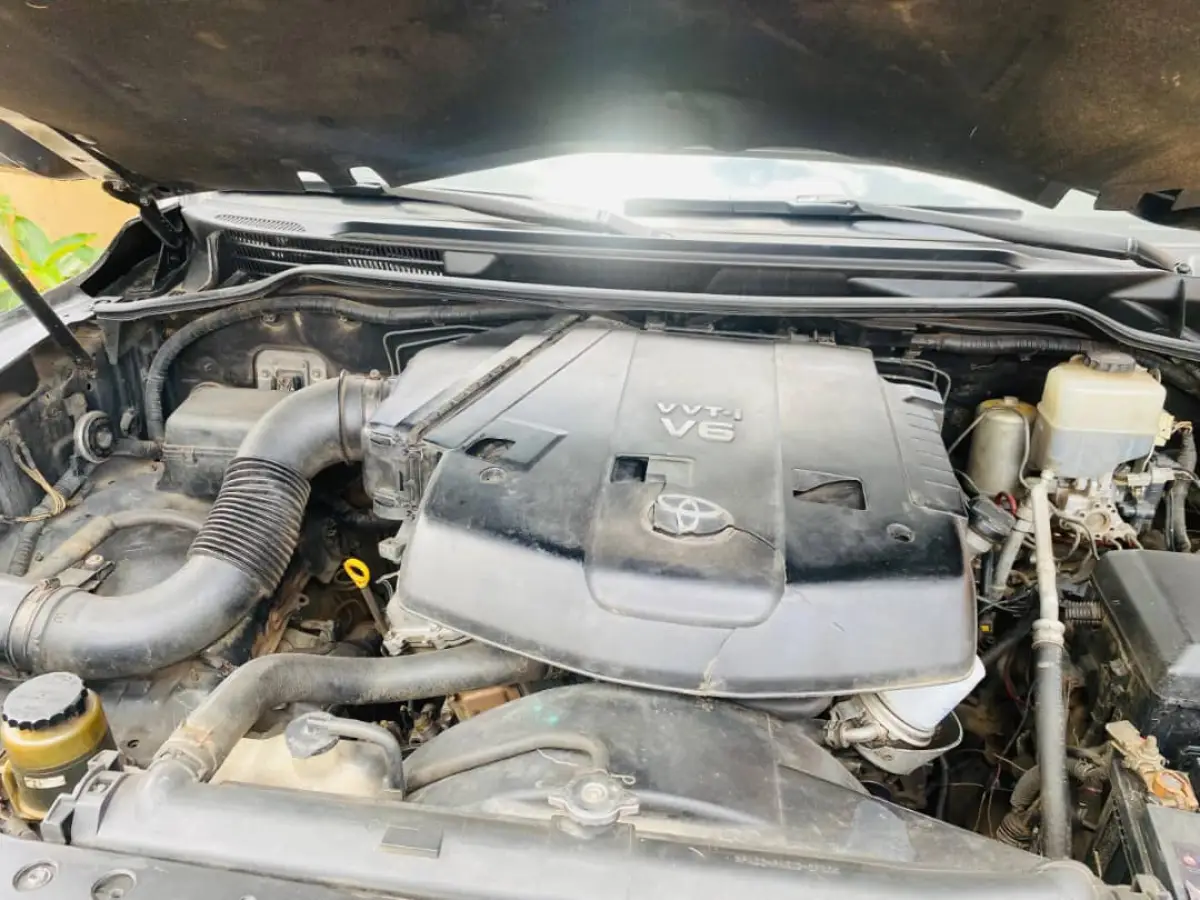 Toyota Landcruiser - Image 4