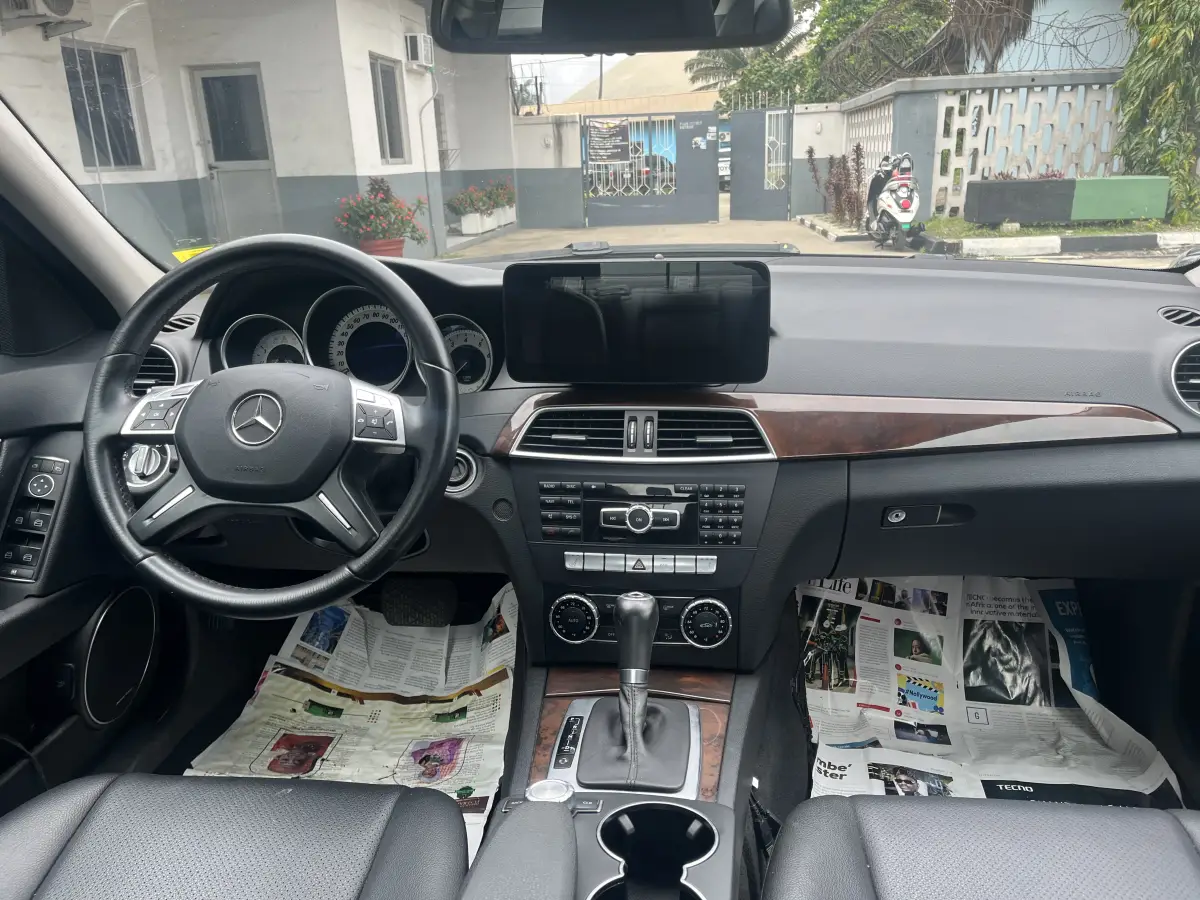 Foreign Used 2013 Mercedes Benz C300 - Image 6