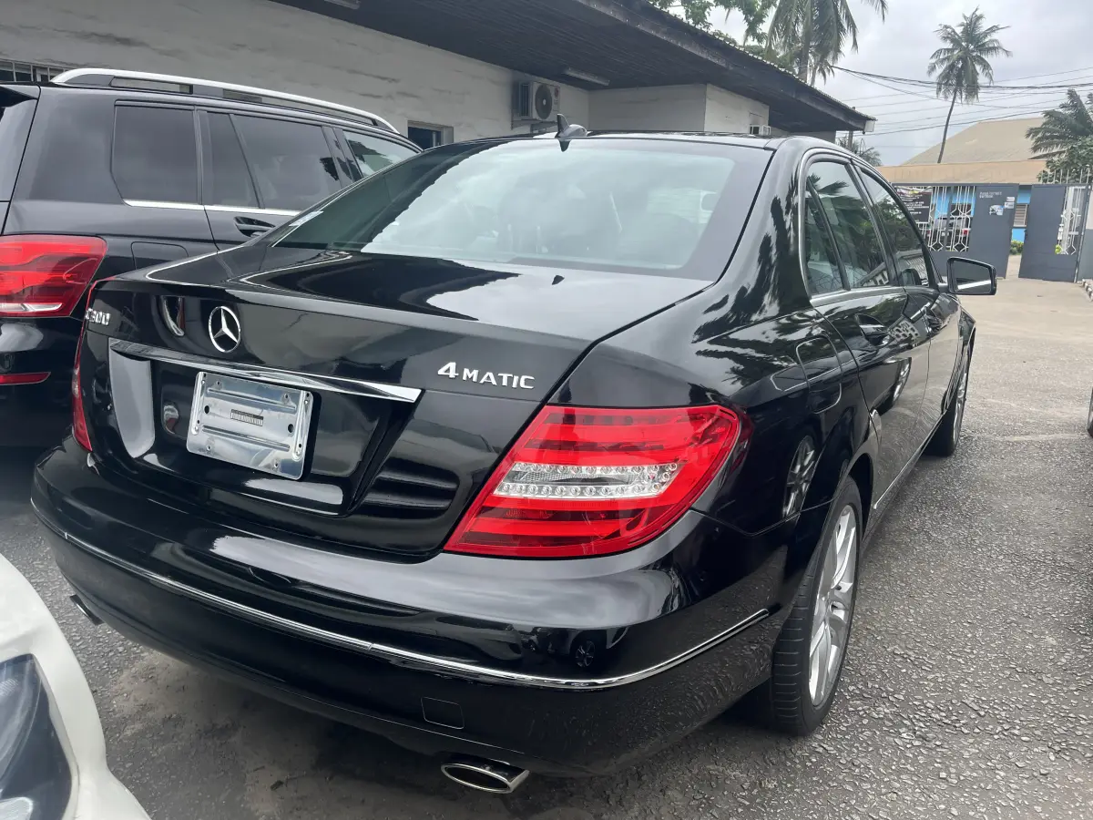 Foreign Used 2013 Mercedes Benz C300 - Image 7