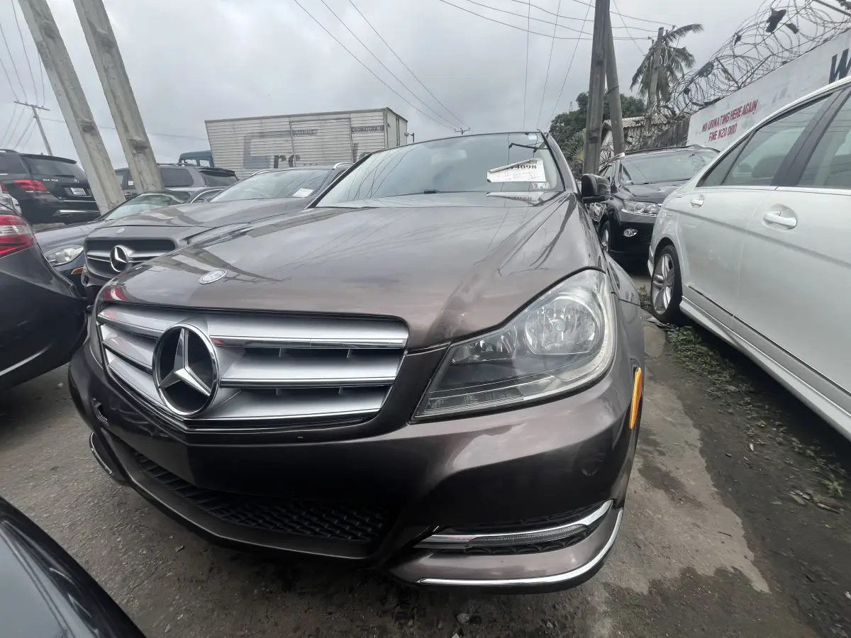 Foreign Used 2013 Mercedes Benz C300 - Image 2