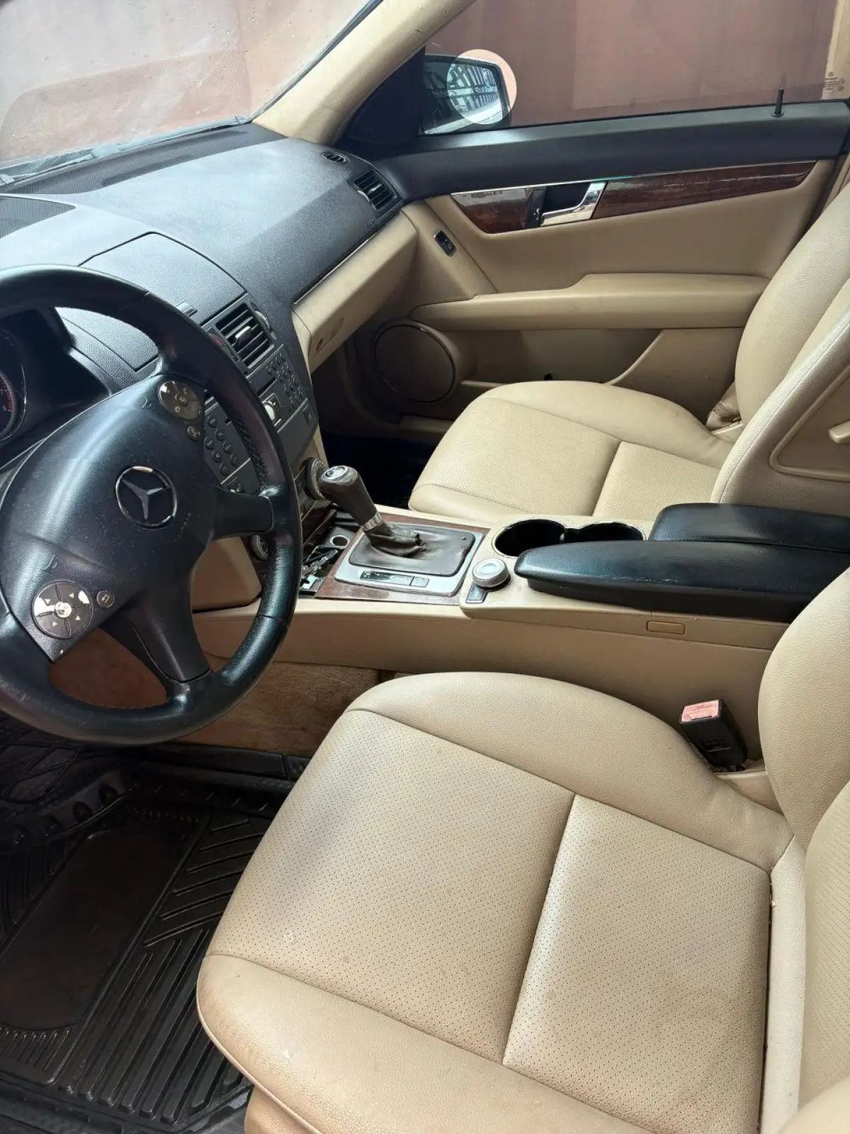 2010 Upgraded to 2013 C300 with all components intact - Image 2