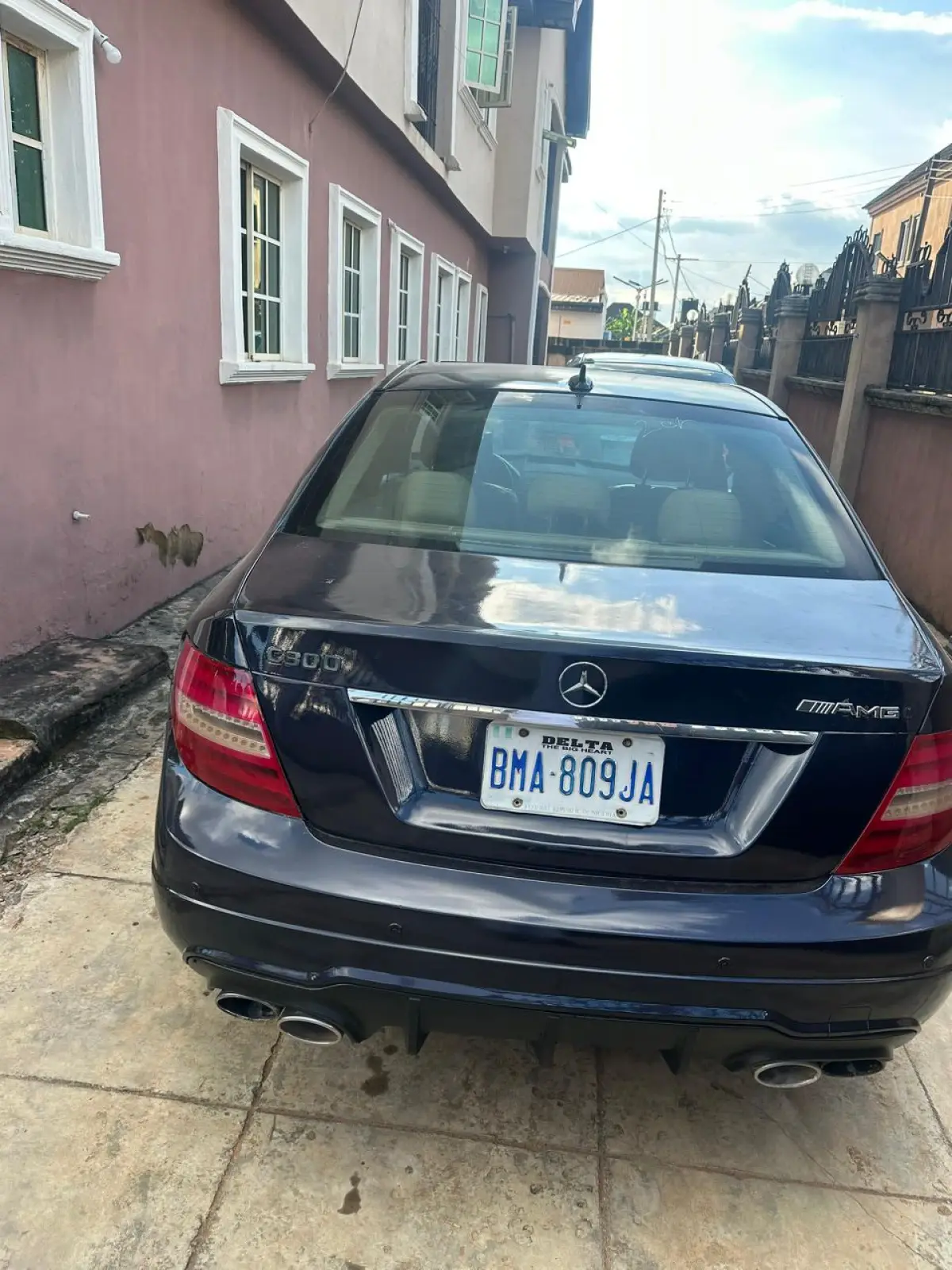 2010 Upgraded to 2013 C300 with all components intact - Image 5