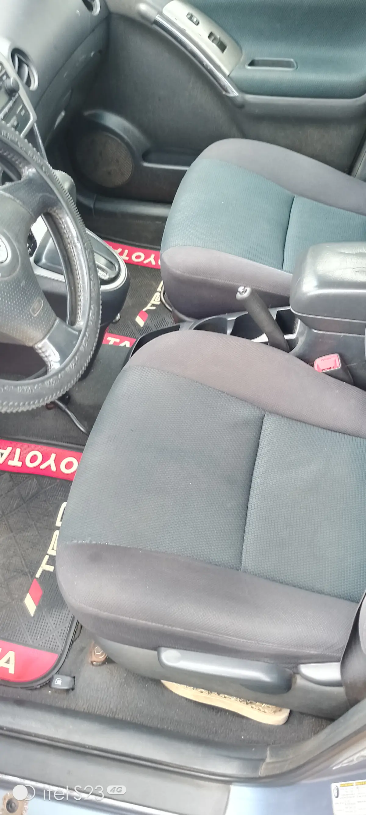 Toyota matrix - Image 5