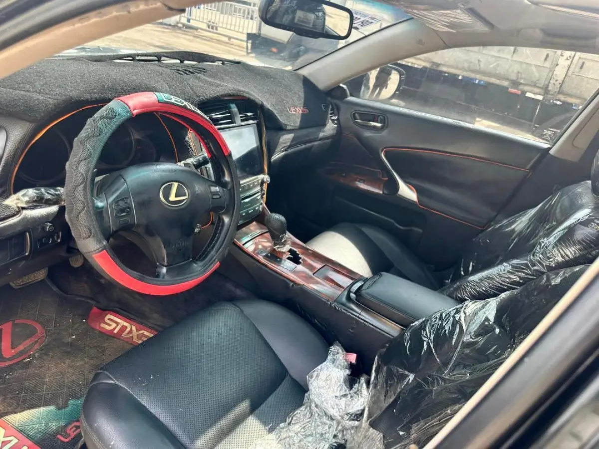 2014 UPGRADED LEXUS IS250 FOR SALE - Image 4