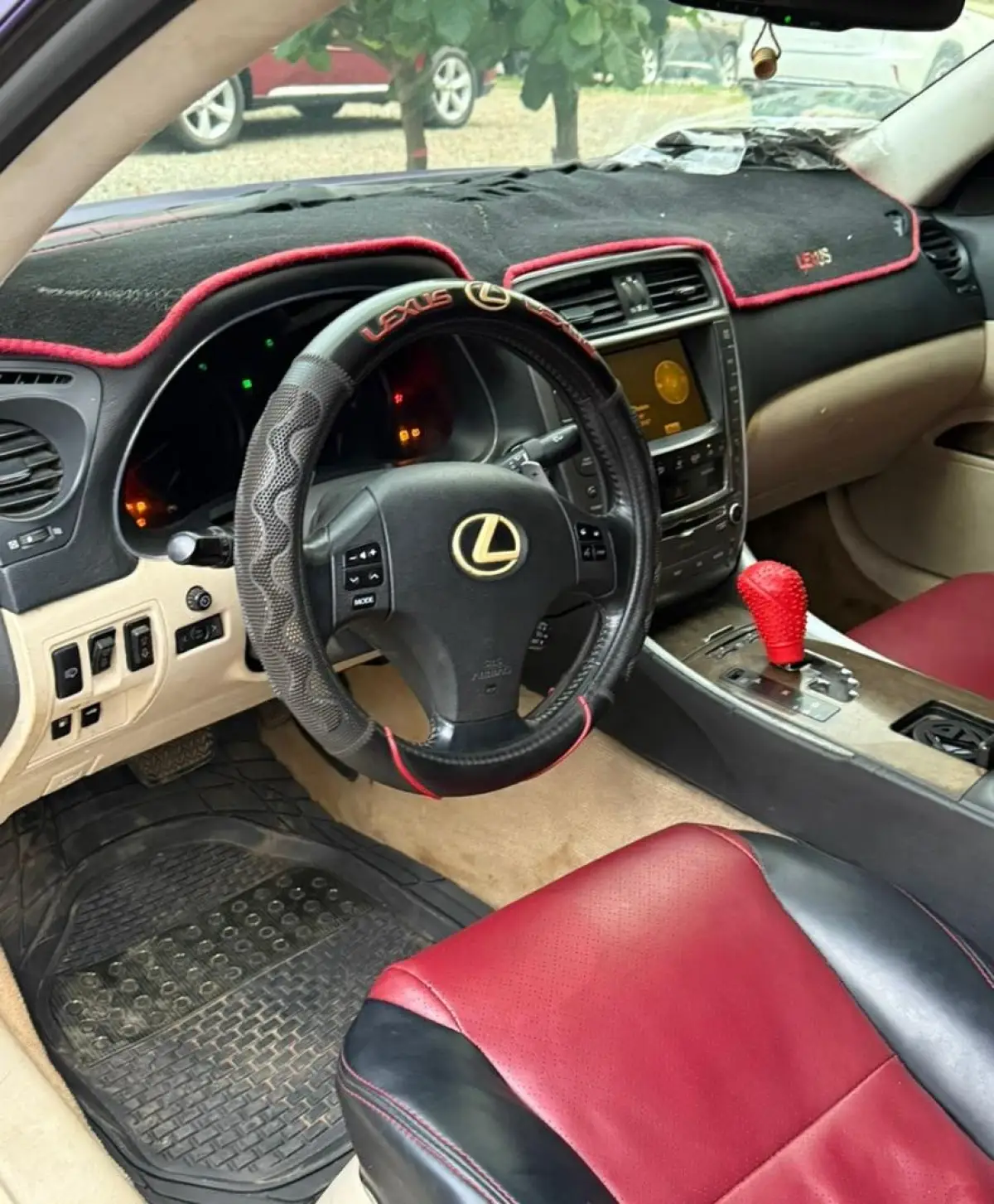 2018 UPGRADED LEXUS IS250 CONVERTIBLE FOR SALE - Image 4