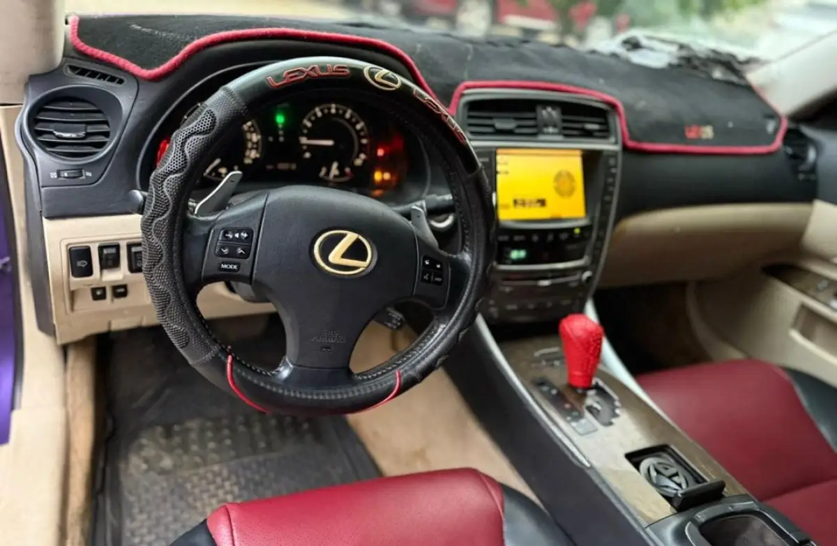 2018 UPGRADED LEXUS IS250 CONVERTIBLE FOR SALE - Image 5