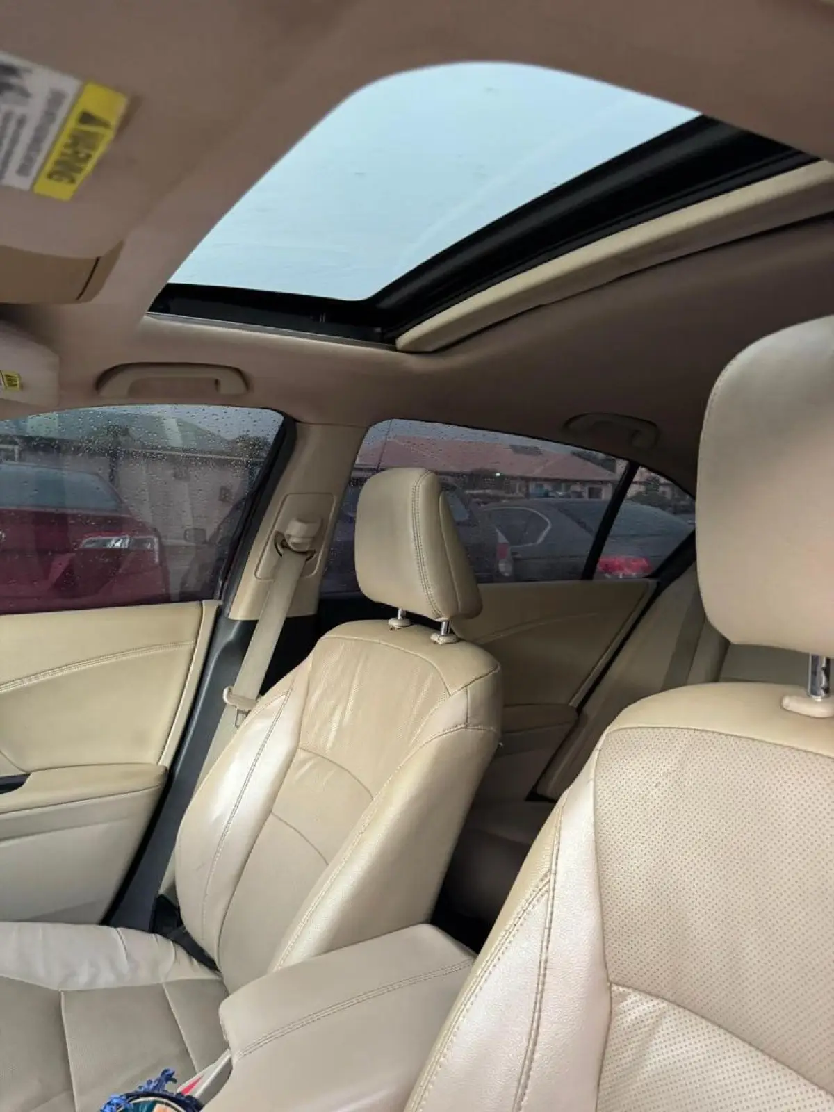 2016 UPGRADED HONDA ACCORD FULL OPTION V6 FOR SALE - Image 4