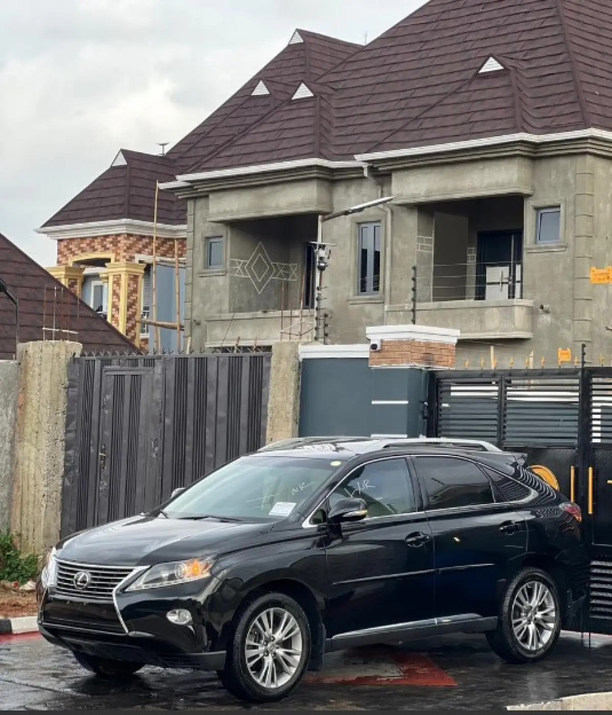 Lexus Rx350 - Image 2