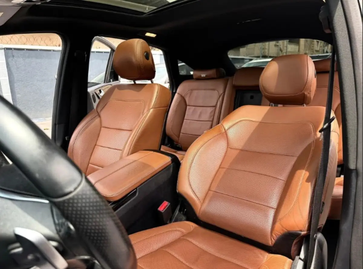 Mercede Benz Gle43 - Image 4