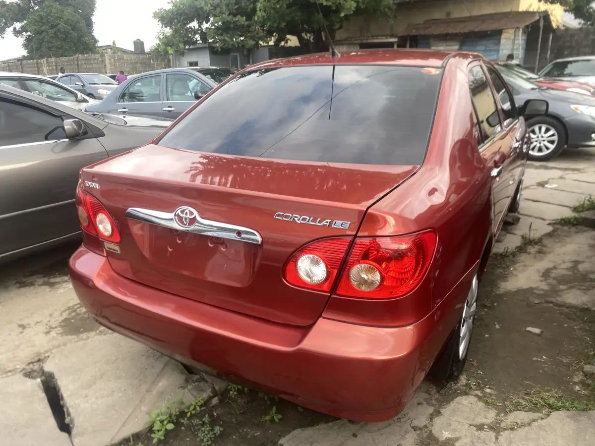 Foreign Used 2007 Toyota corolla - Image 7