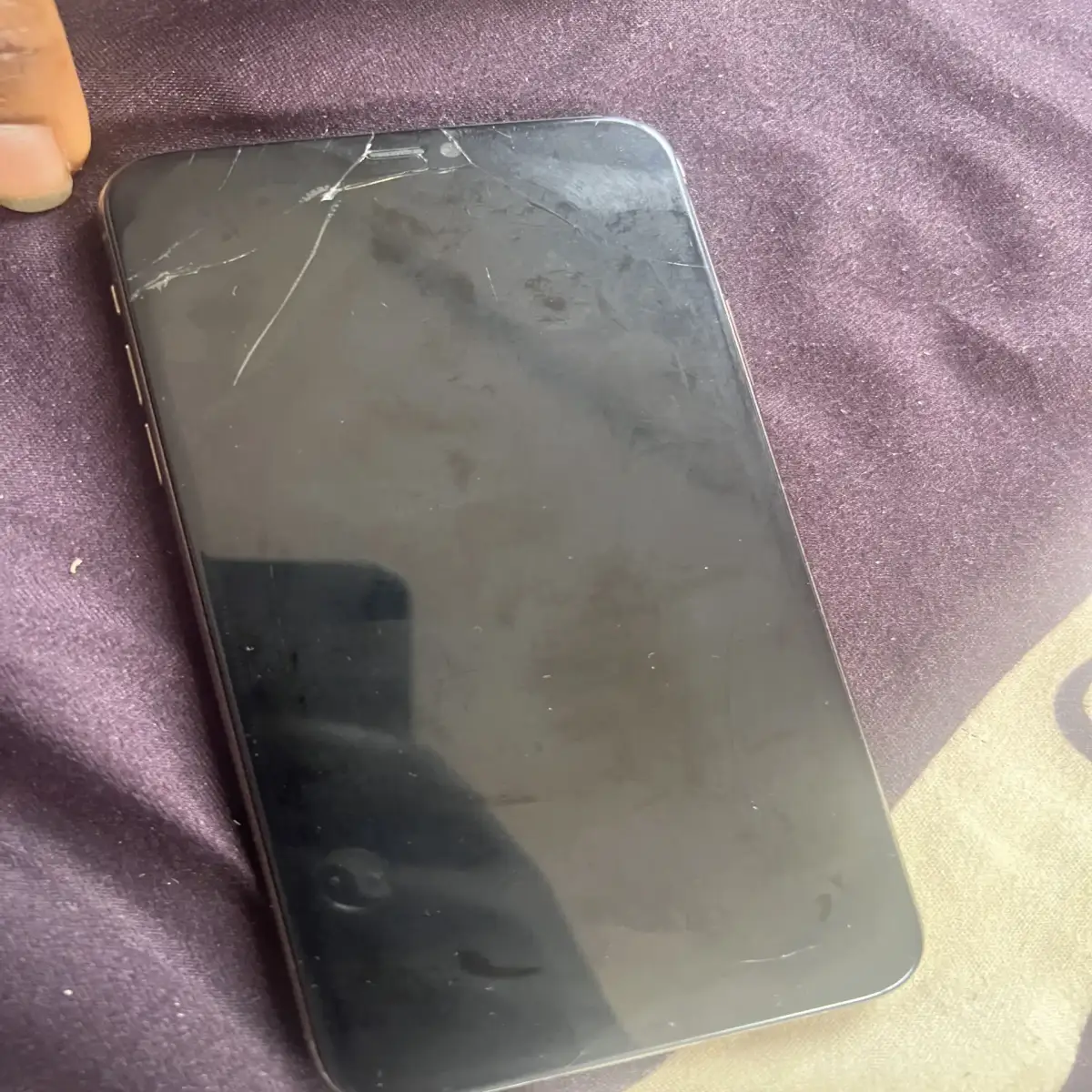 iPhone 11 Pro max - Image 3