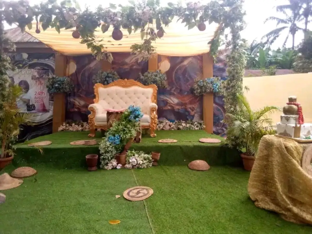 Classy Wedding and traditional decorations - Image 3