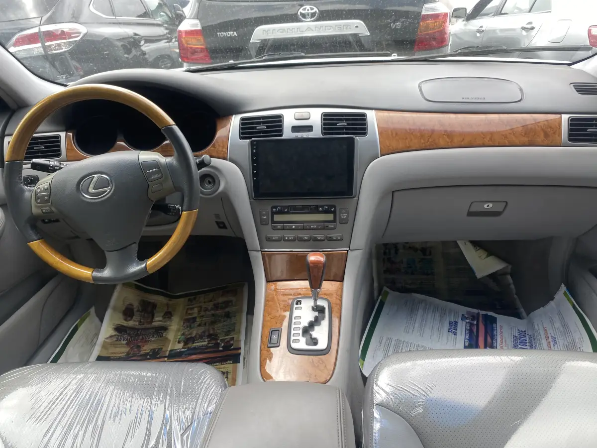 Foreign Used 2005 lexus Es330 - Image 5
