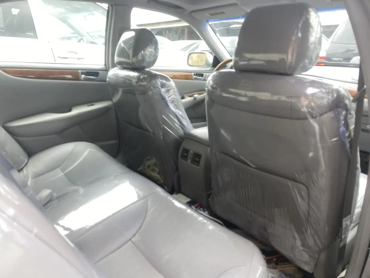 Foreign Used 2005 lexus Es330 - Image 6