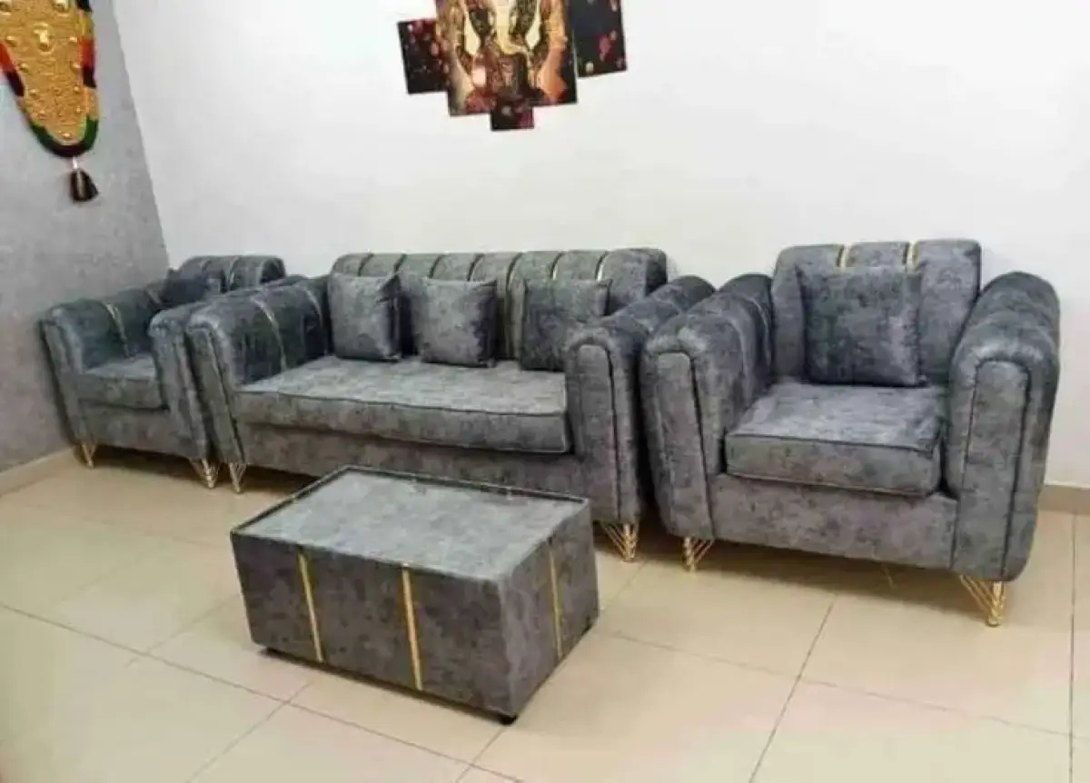 Room Chairs for sell - Image 3