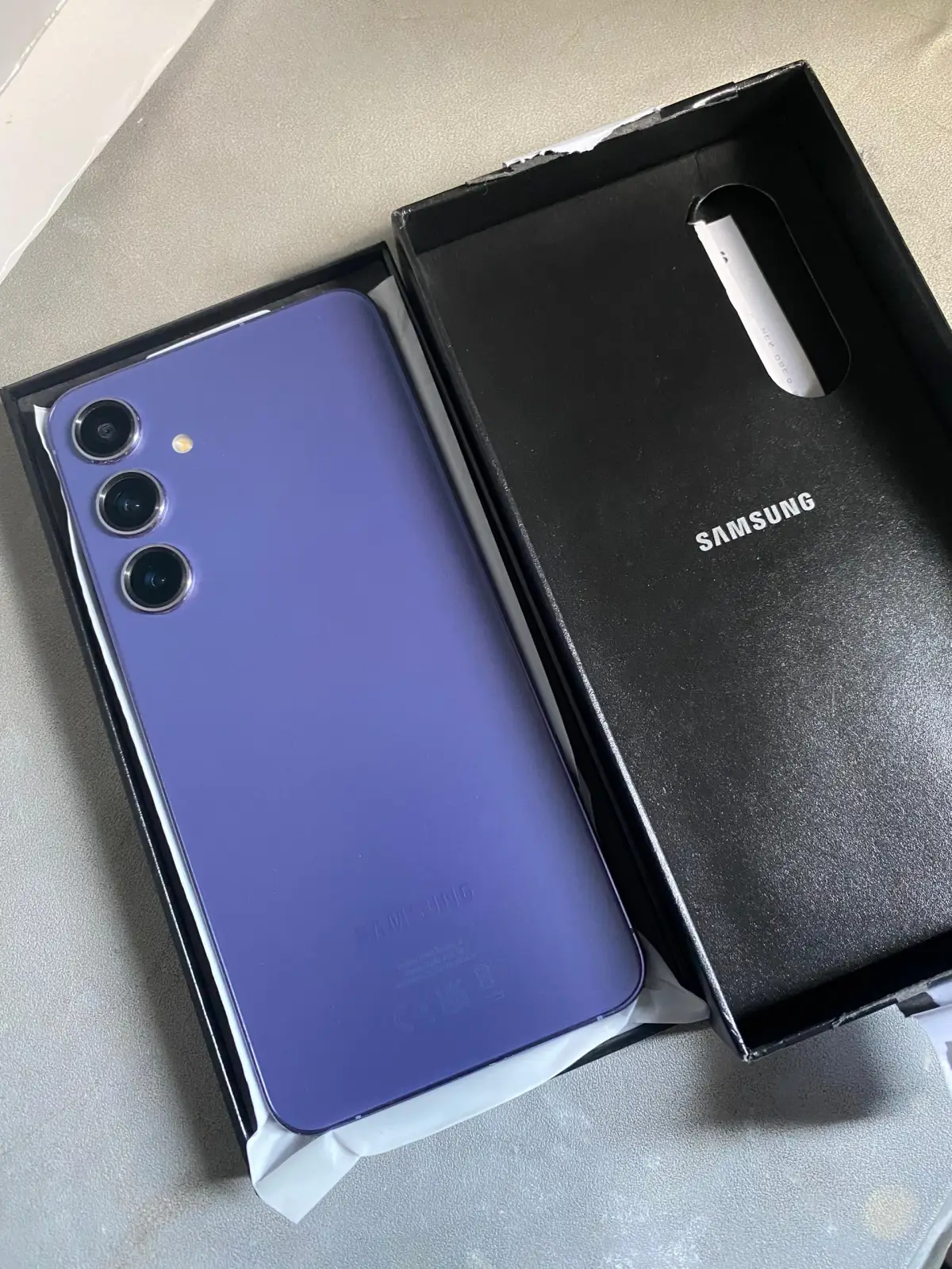 Samsung S24 plus 256gb - Image 3