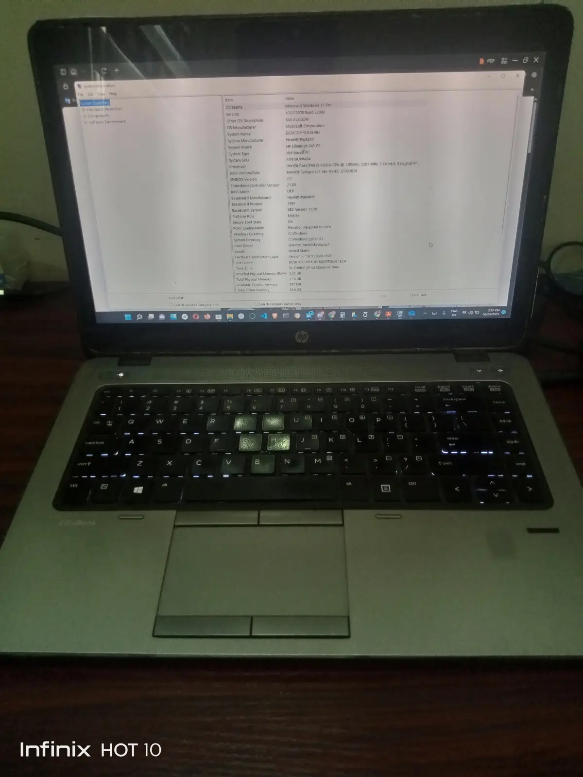 HP Laptop - Image 5