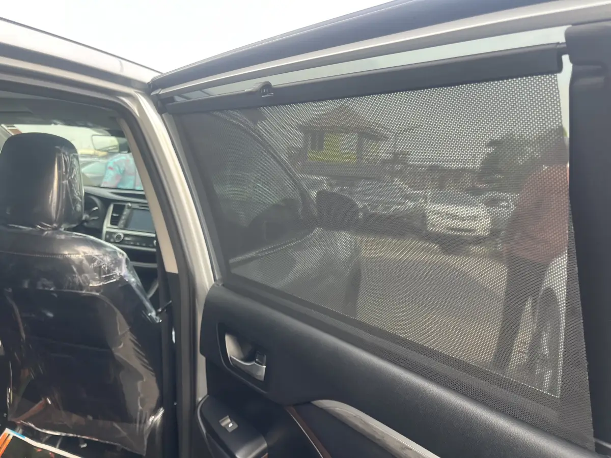 Foreign Used 2019 Toyota highlander - Image 6