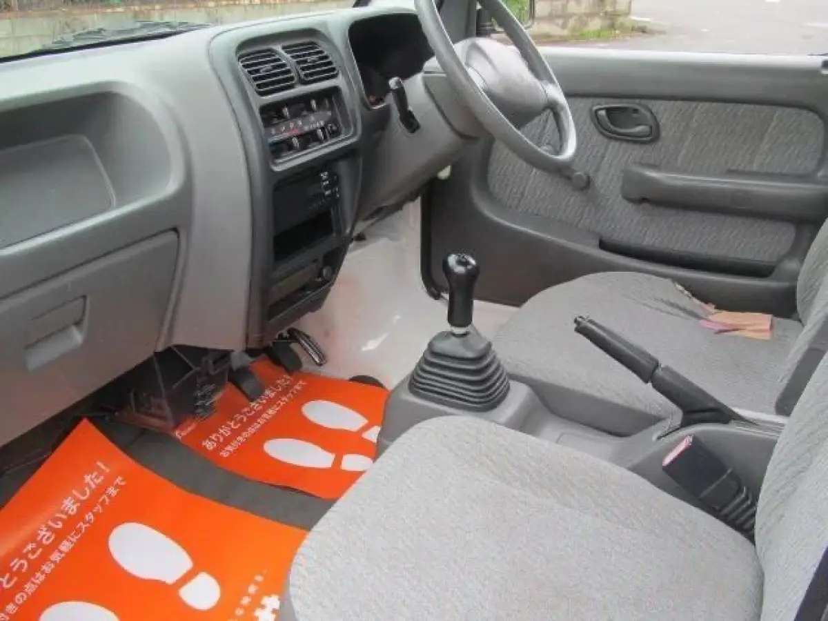 Suzuki Every Carry - Image 4