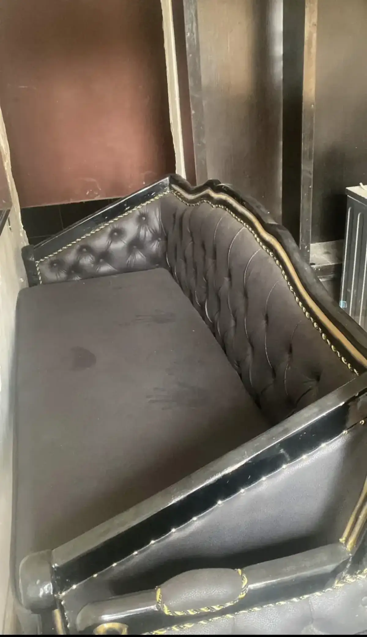 Newly Built 4 seater Royal chairs available for sale at Ojo alaba. - Image 2