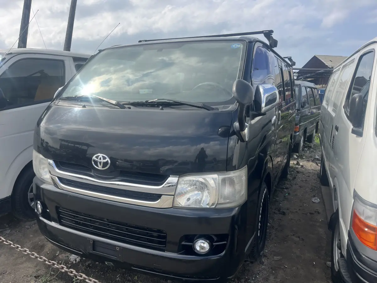 Foreign Used toyota Haice - Image 1