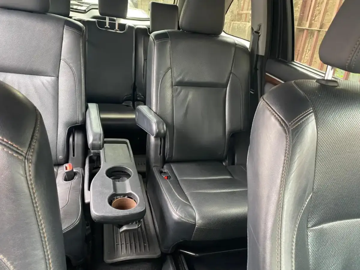 Toyota Highlander - Image 10