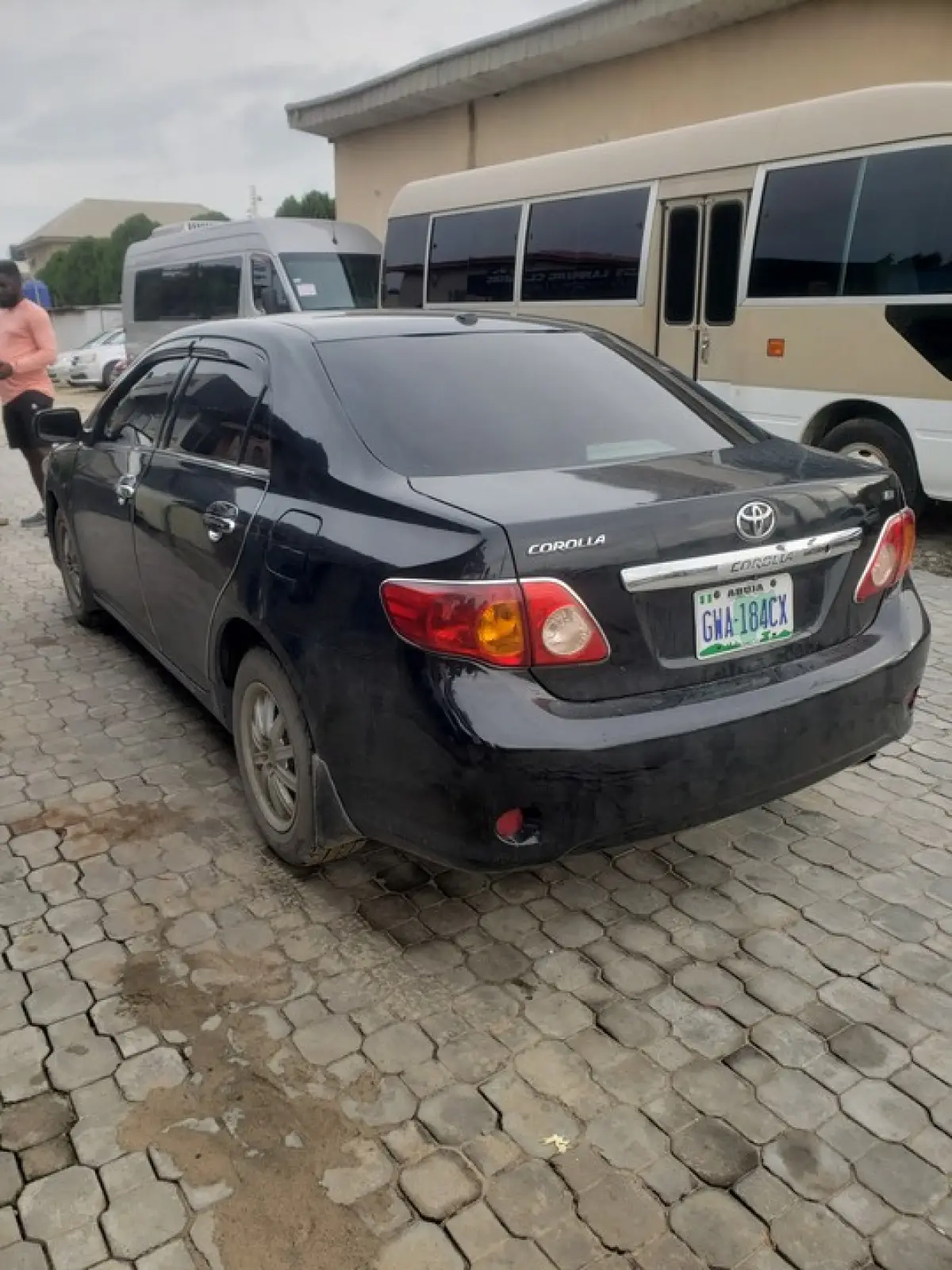 Toyota corolla 2010 model - Image 5