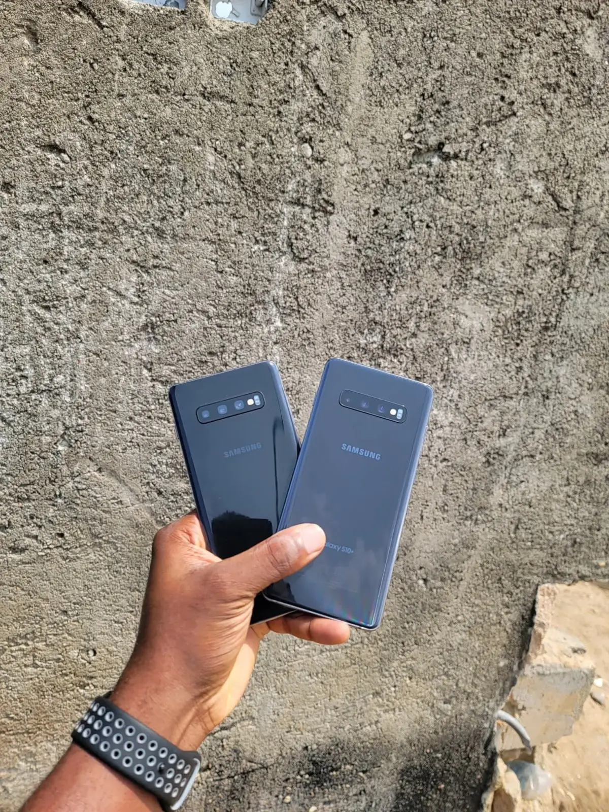 Foreign Used Samsung Galaxy S10 Plus - Image 1
