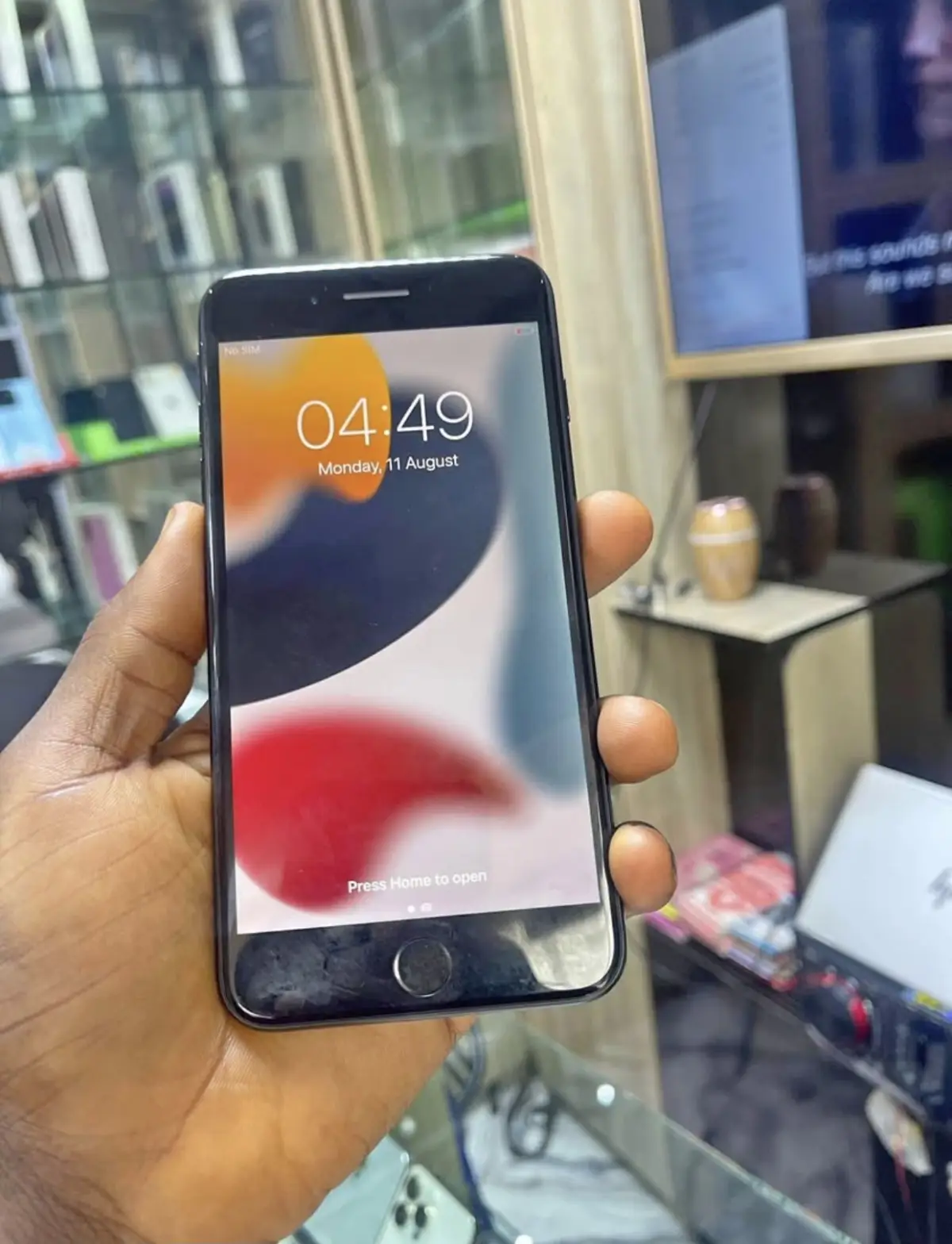 iPhone 7plus - Image 1