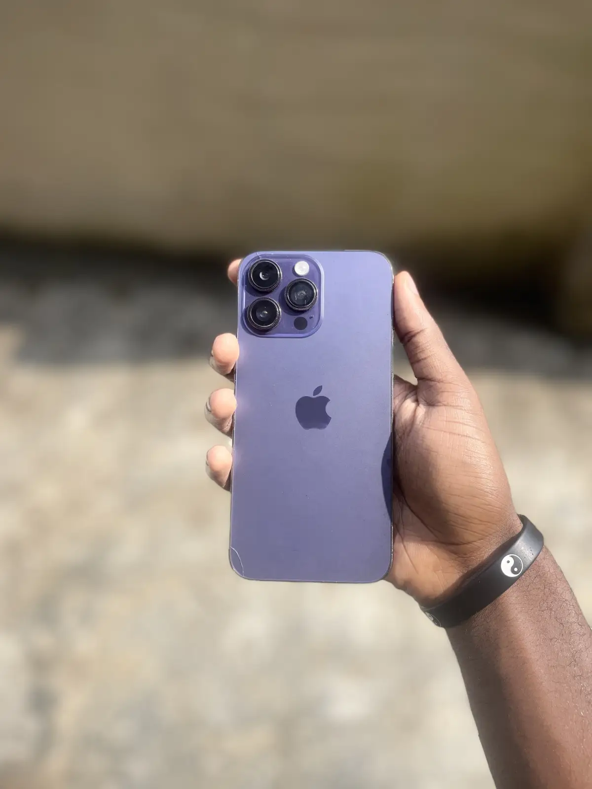 iPhone 14 Pro Max - Image 2