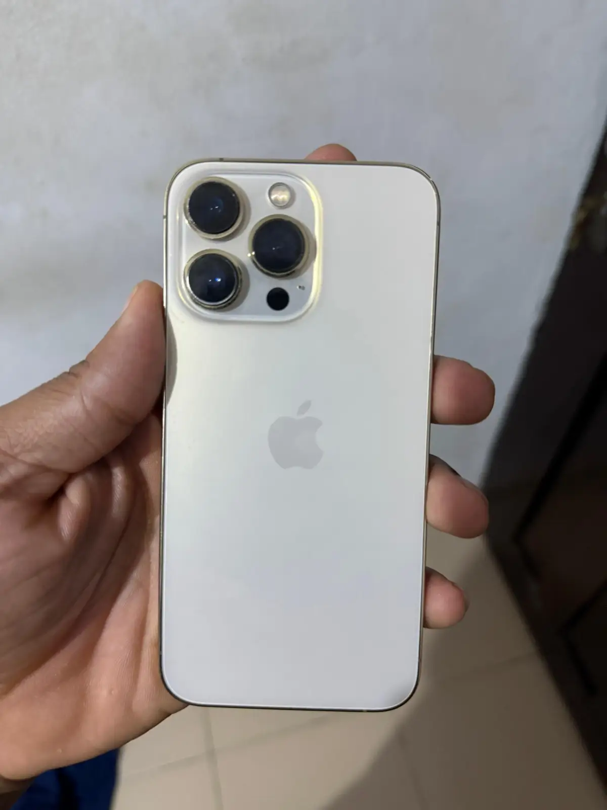 iPhone 13 Pro - Image 2