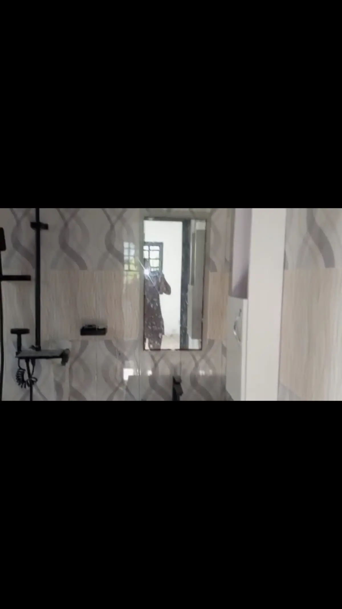 All round two bedroom pop - Image 4