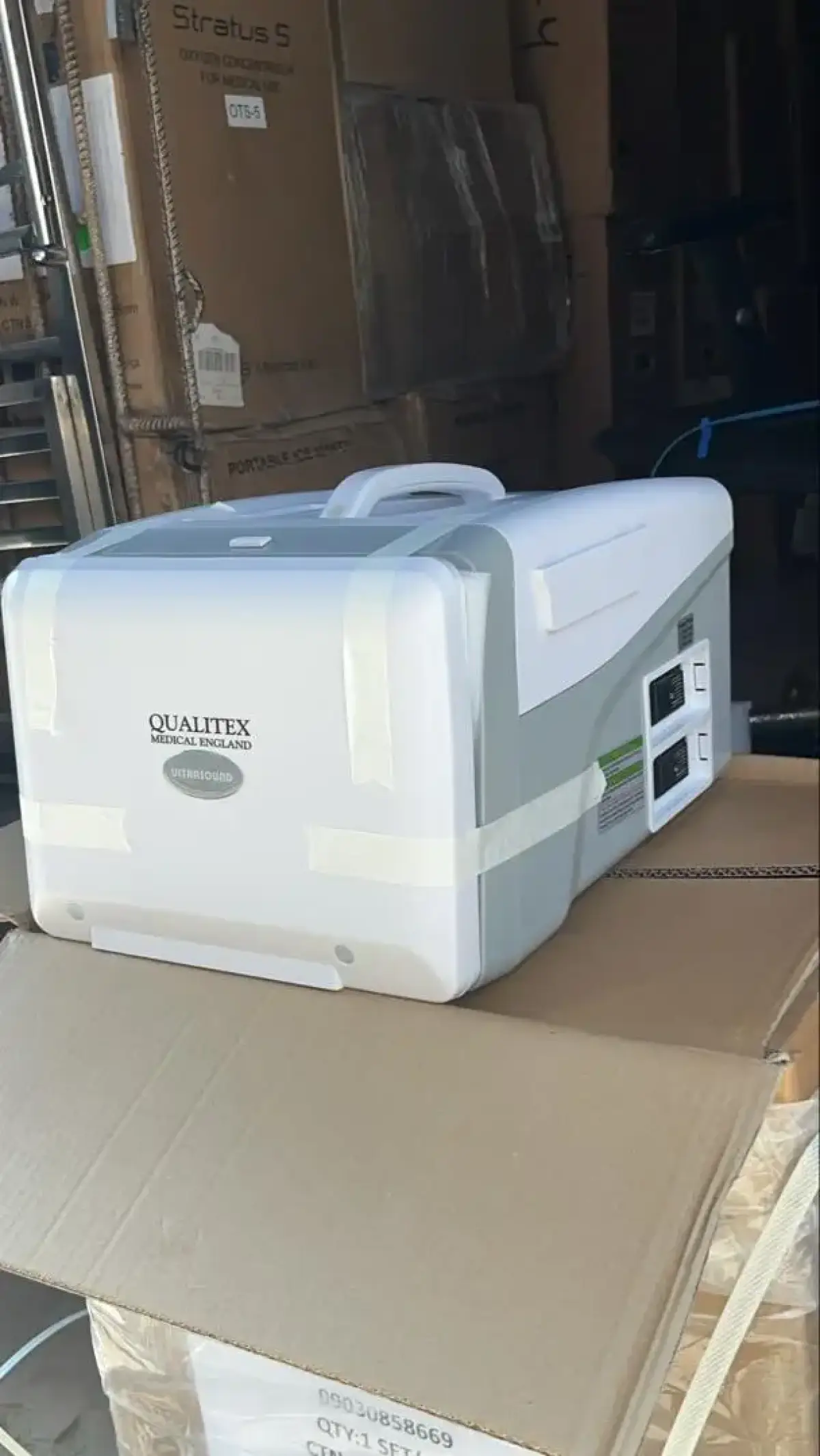 Black and white ultrasound - Image 1