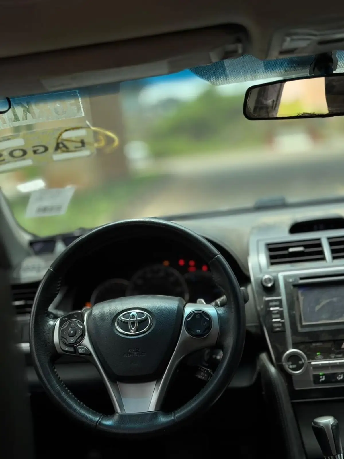 FOREIGN USED 2013 TOYOTA CAMRY SE FOR SALE - Image 3