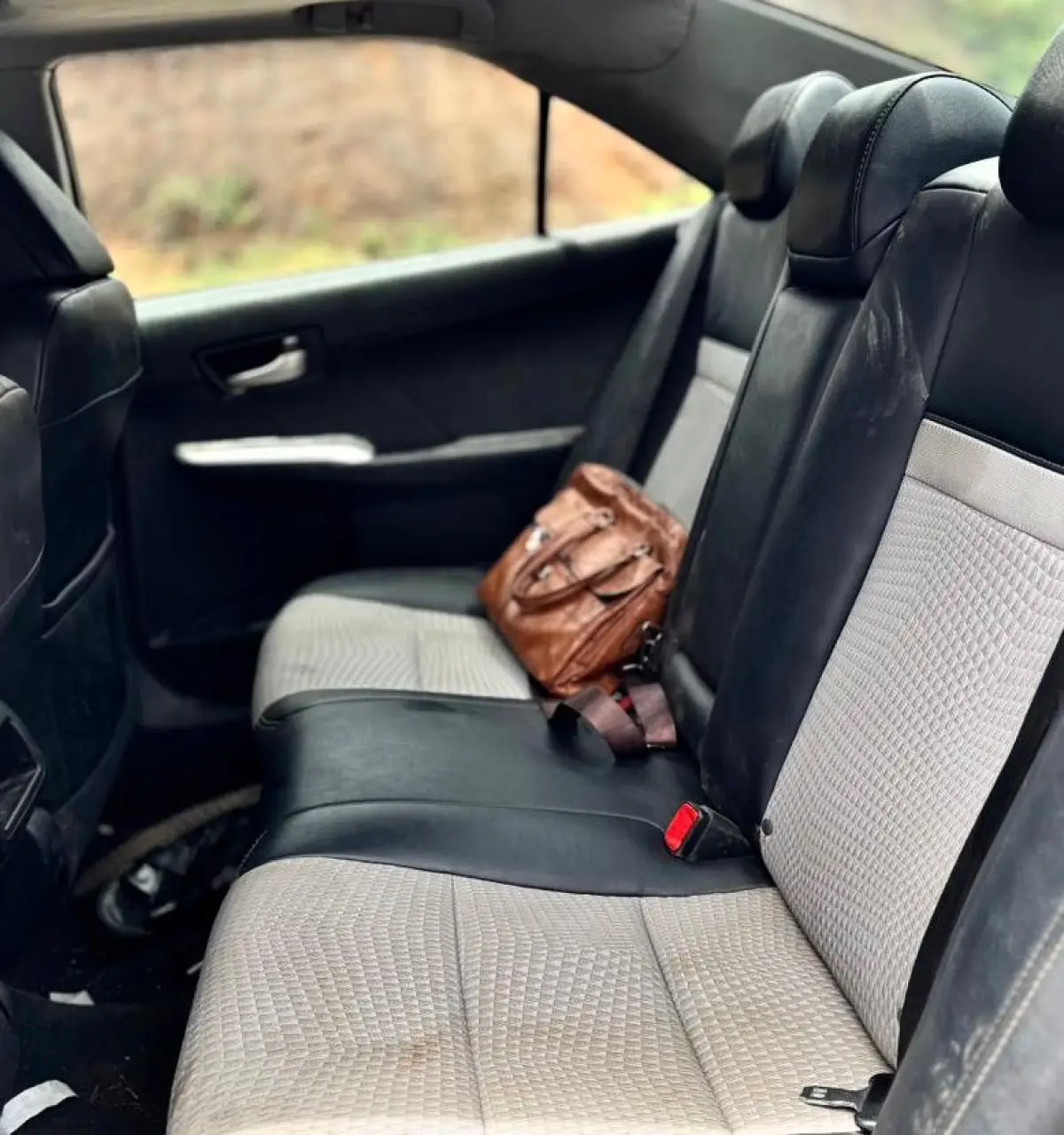 FOREIGN USED 2013 TOYOTA CAMRY SE FOR SALE - Image 5