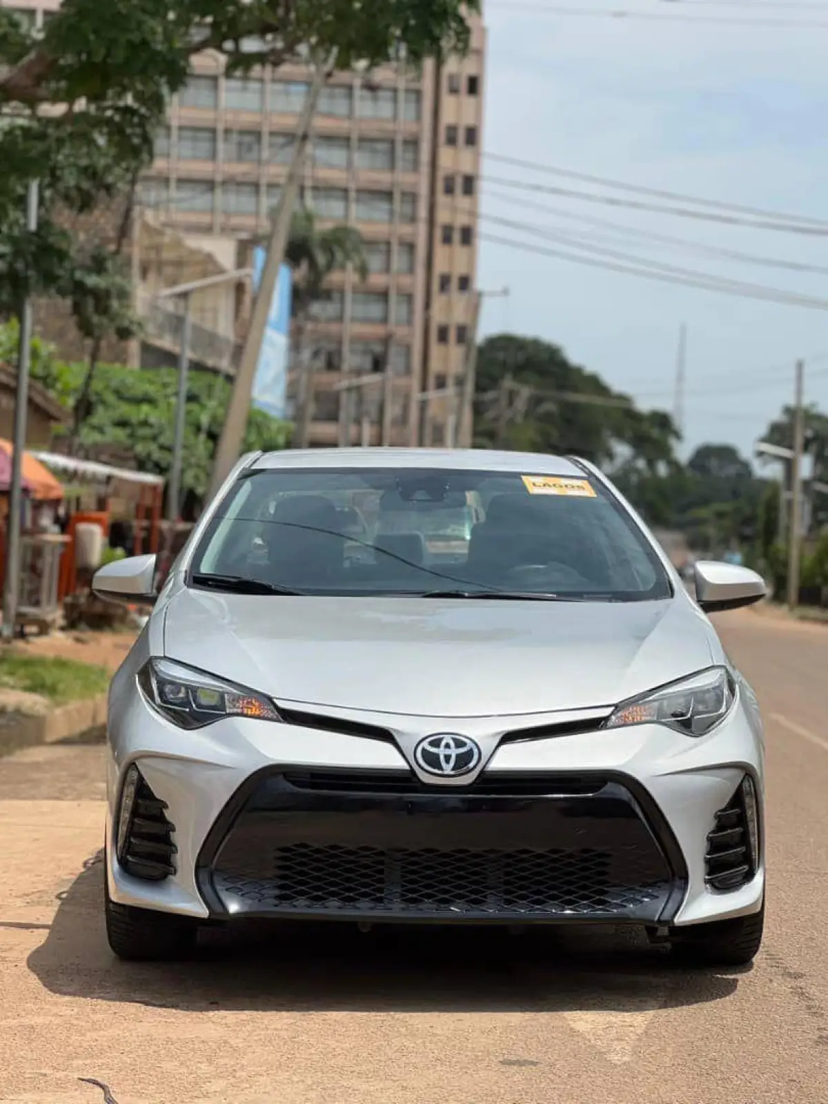 FOREIGN USED 2017 TOYOTA COROLLA FOR SALE - Image 1