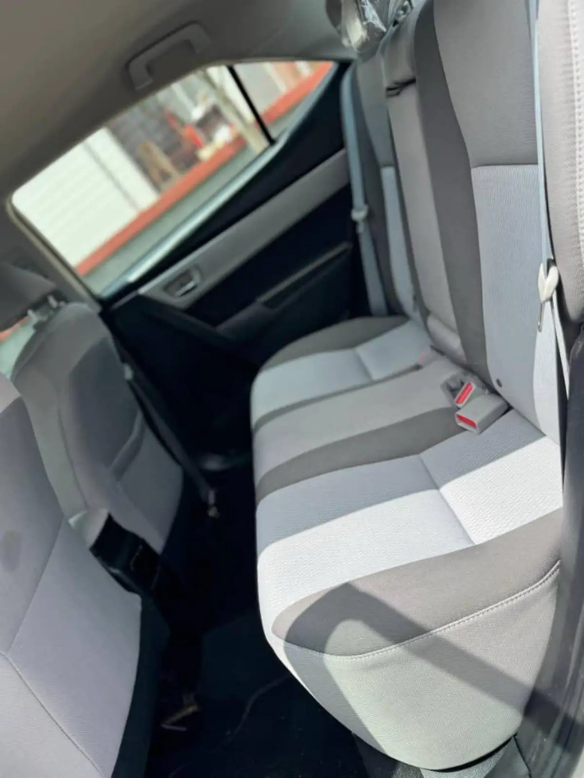 FOREIGN USED 2017 TOYOTA COROLLA FOR SALE - Image 7