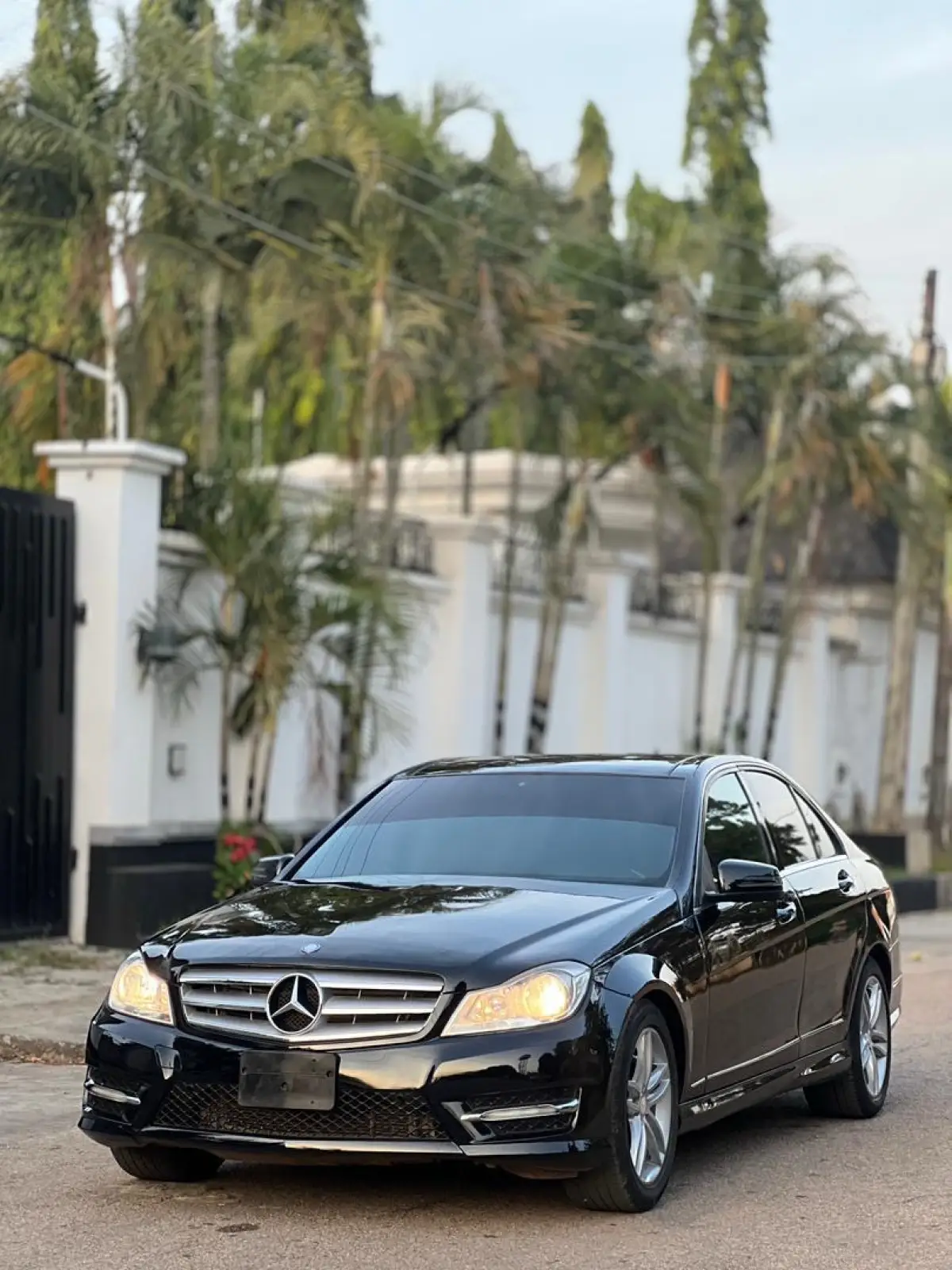 2013 MERCEDES BENZ C300 FOR SALE PANORAMIC ROOF - Image 2