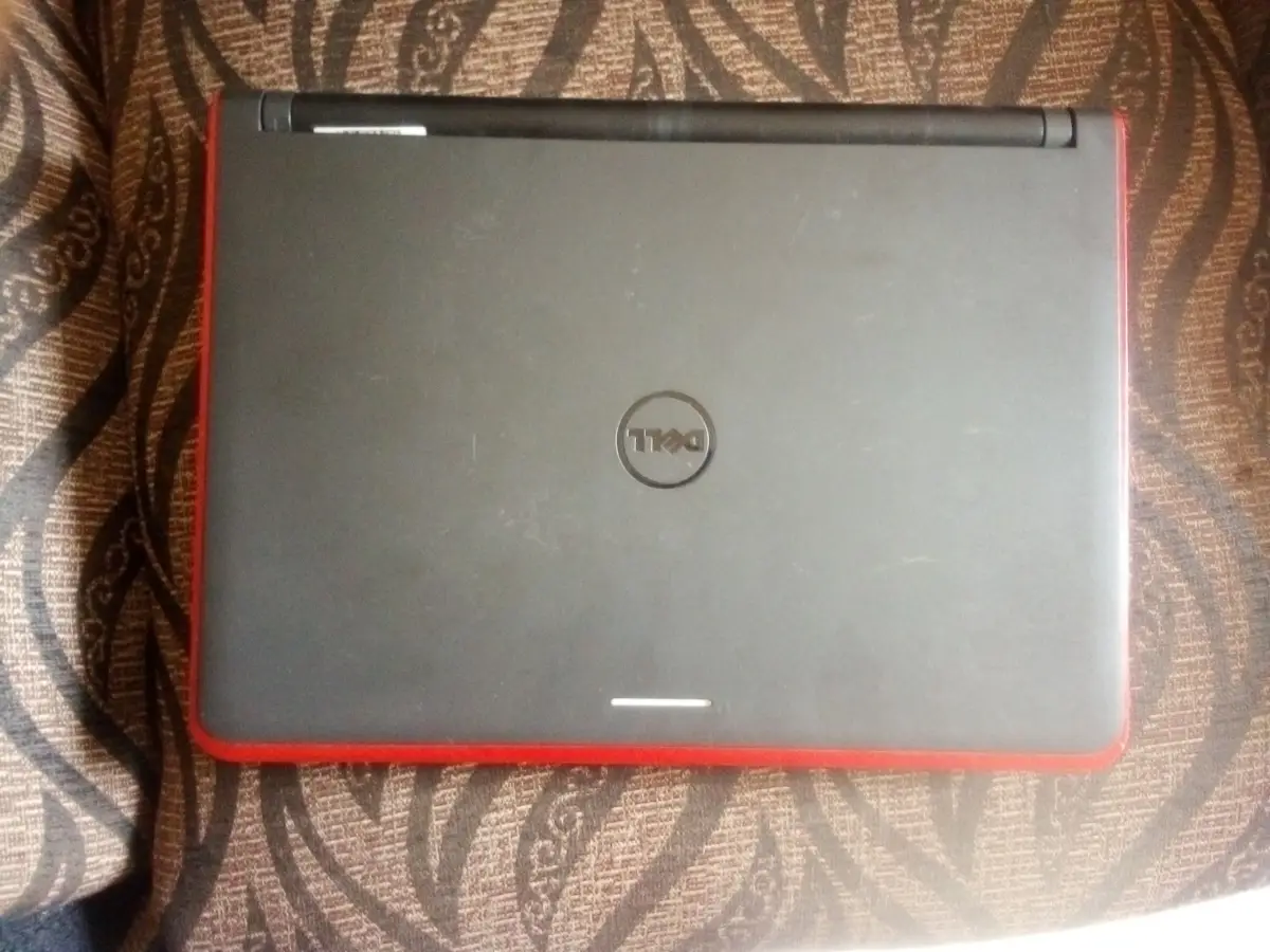 Dell latitude 3340 - Image 1