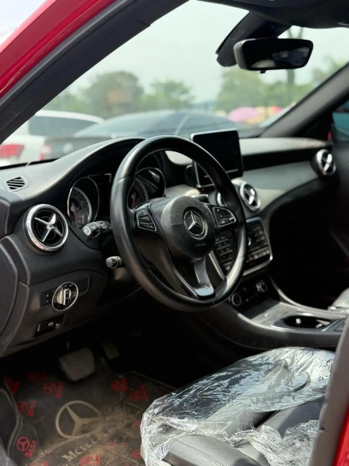 2016 MERCEDES BENZ GLA250 FOR SALE - Image 2