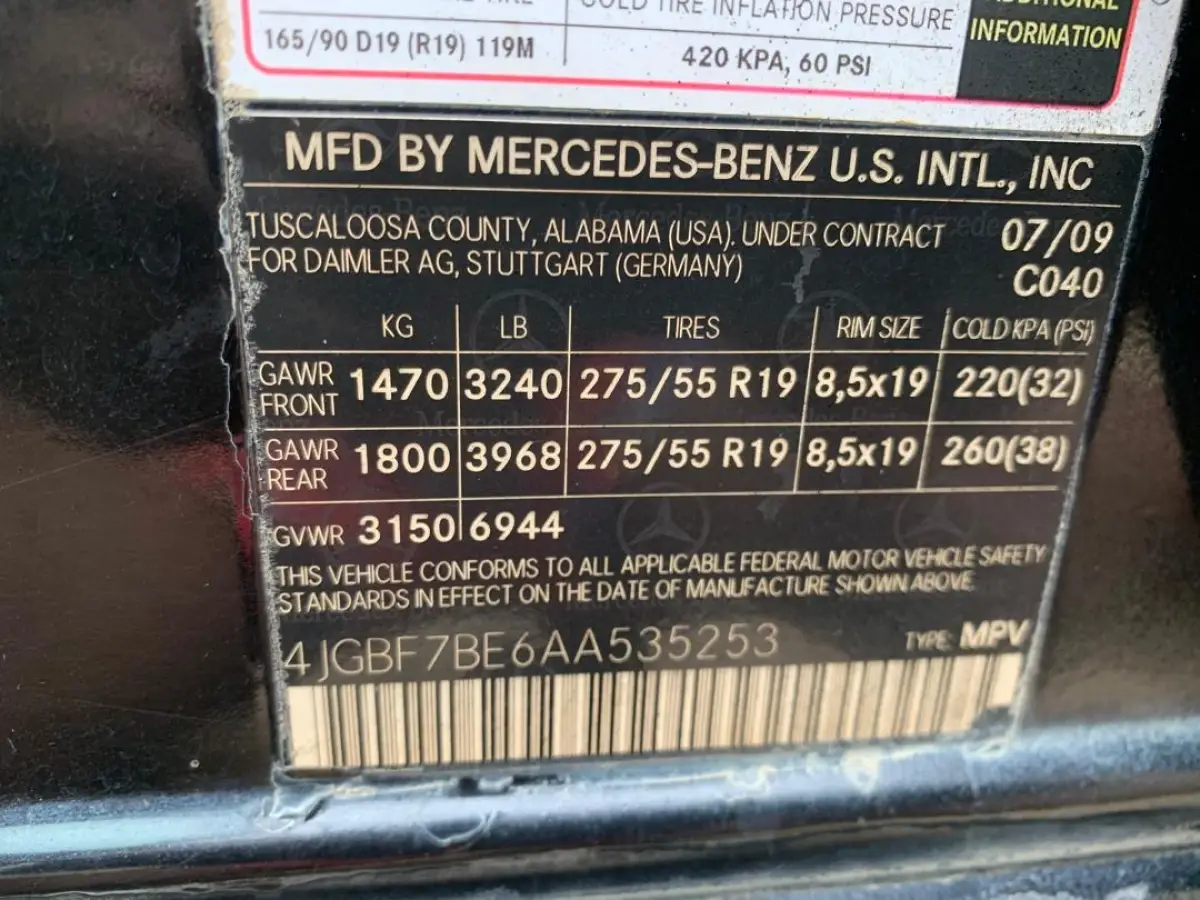 NEATLY USED 2010 GL450 - Image 14