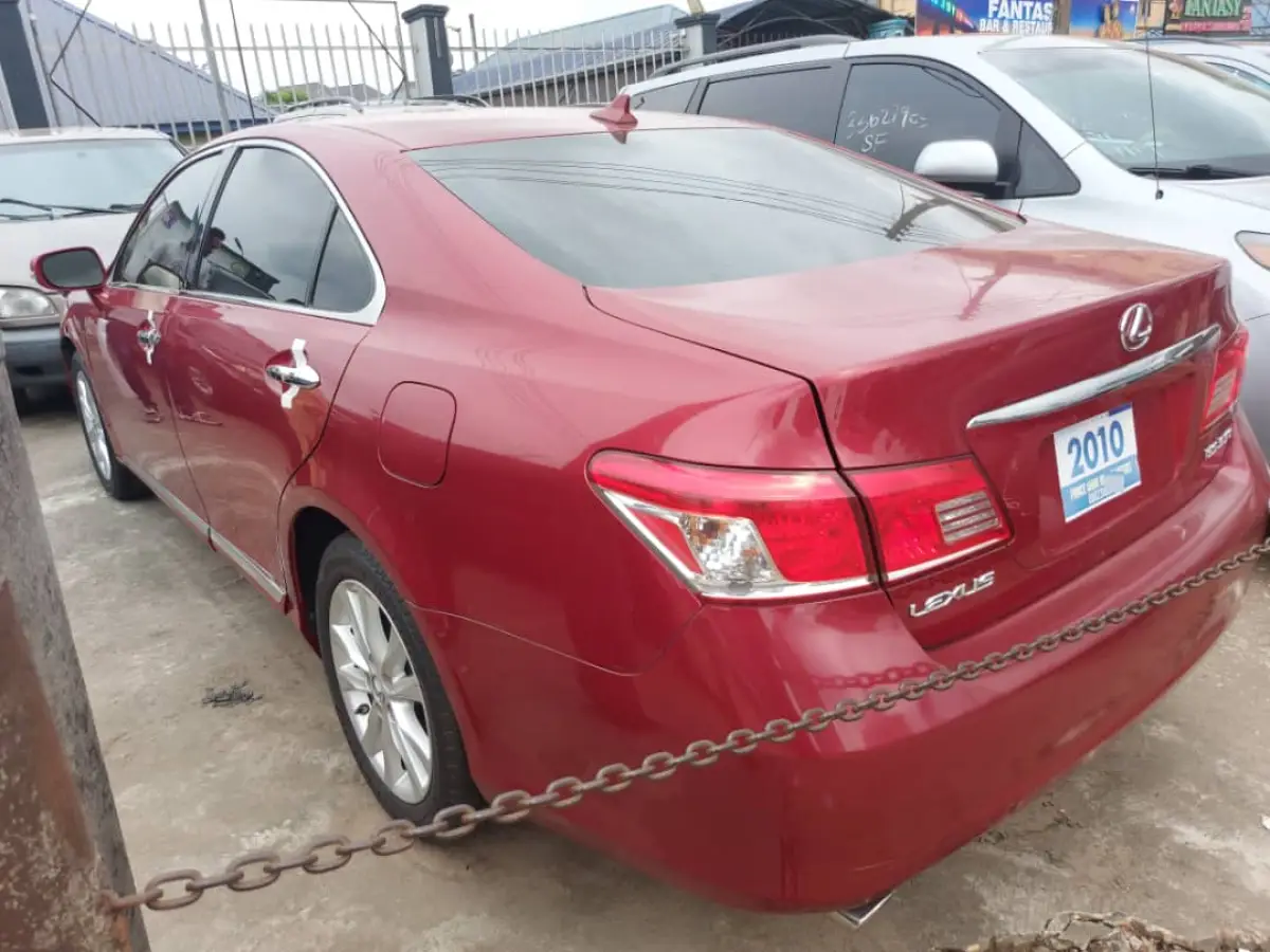Clean Lexus ES350 model - Image 2