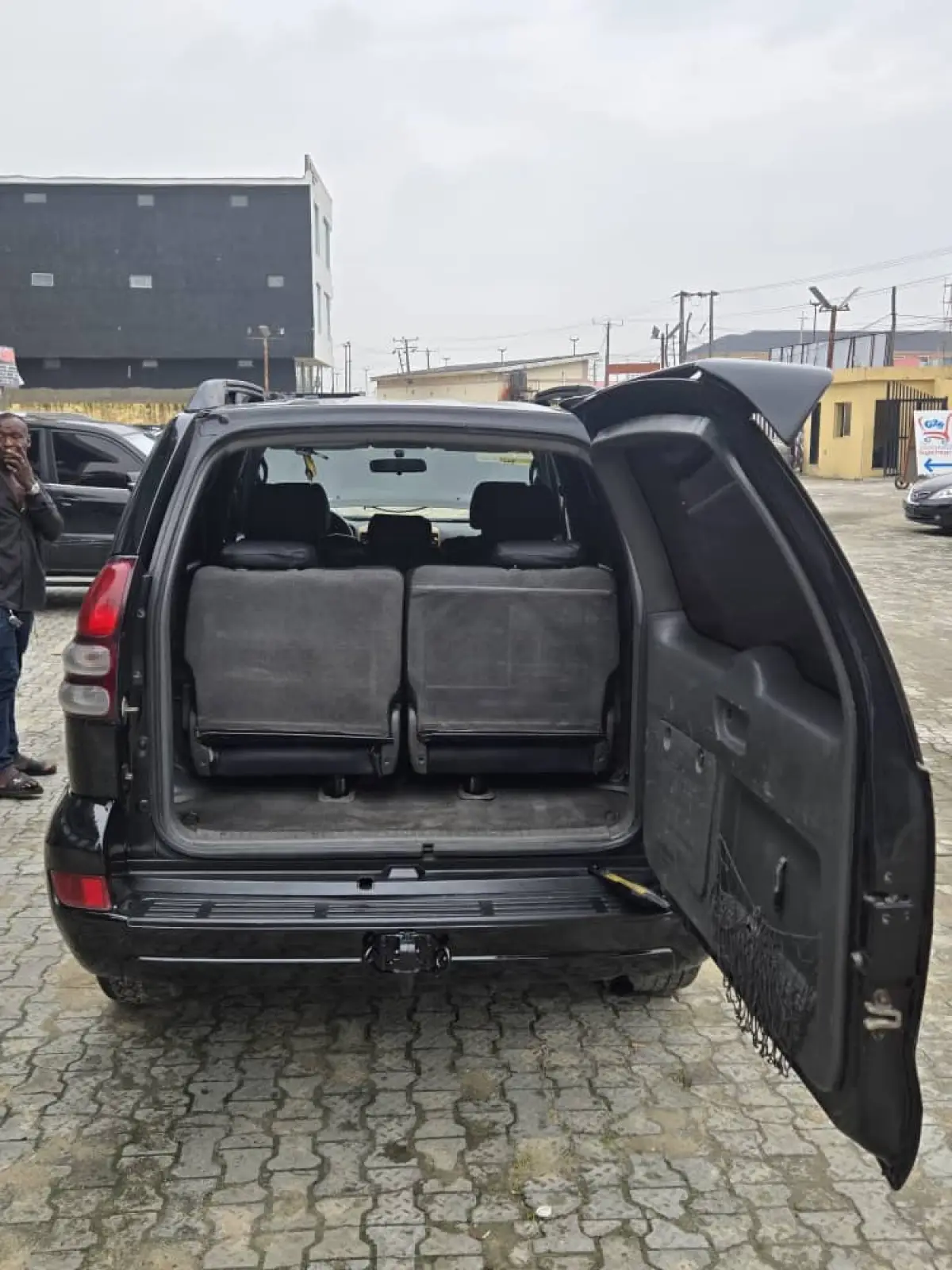 Make: Toyota Model: Prado Year: 2008 Condition: Registered (Bought Brand - Image 2