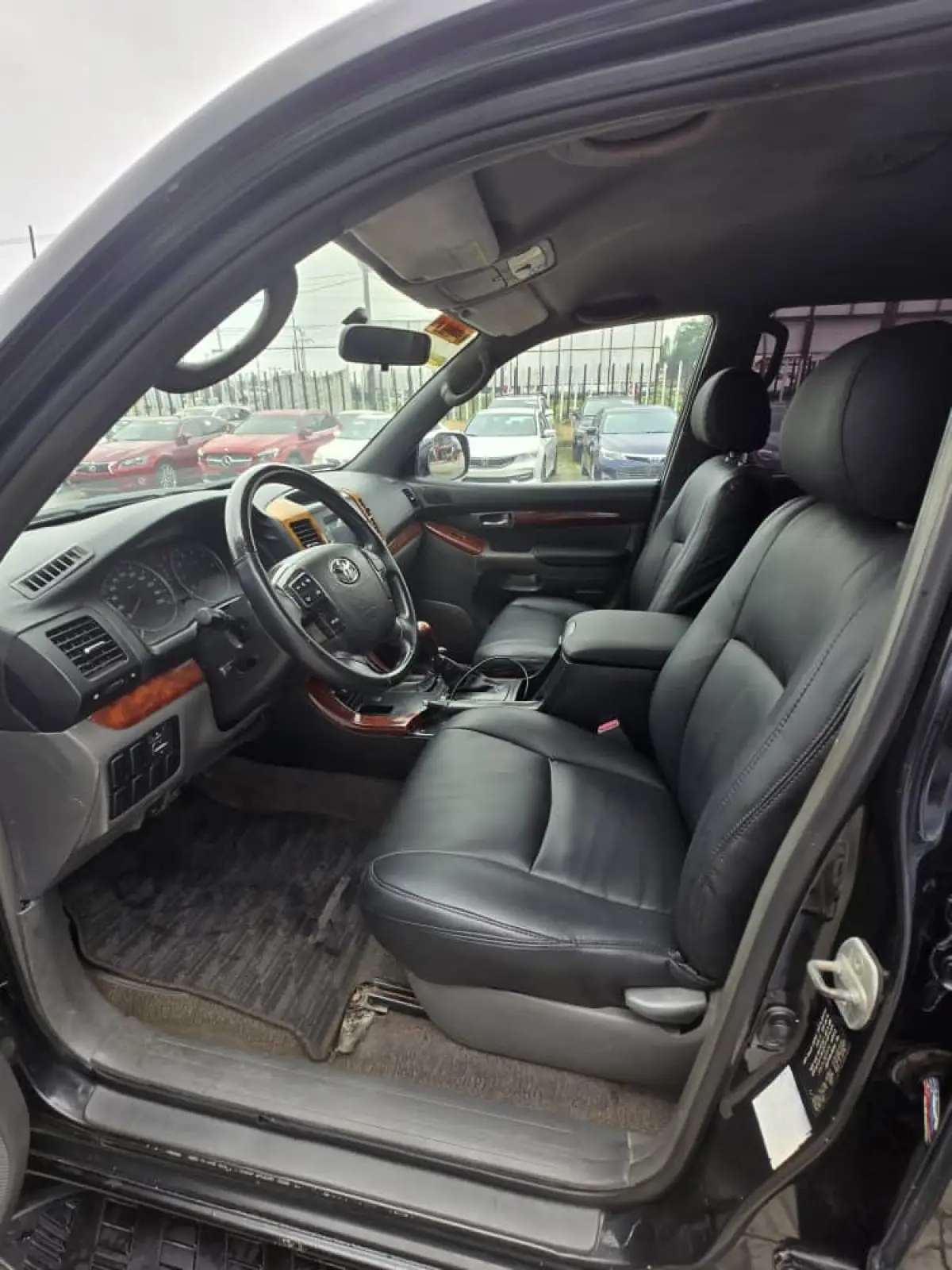 Make: Toyota Model: Prado Year: 2008 Condition: Registered (Bought NEW - Image 2