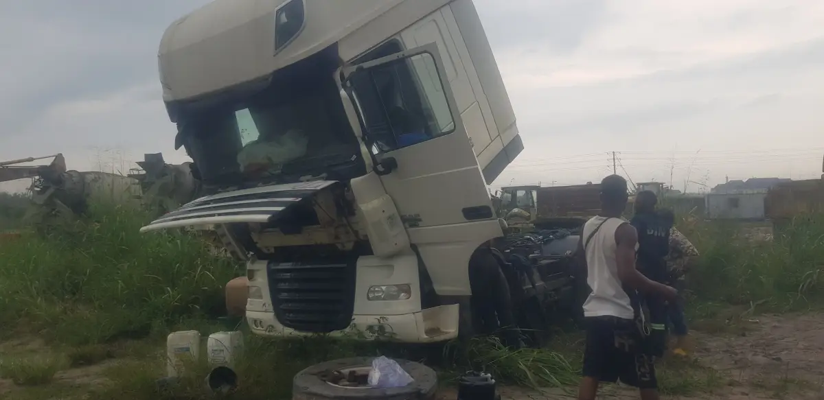 DAF and Iveco Mechanic (Computer Diagnostics) - Trailer Park Available - Image 5