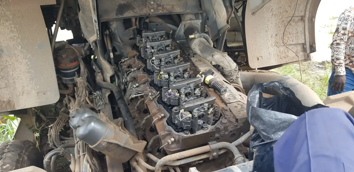 DAF and Iveco Mechanic (Computer Diagnostics) - Trailer Park Available - Image 6